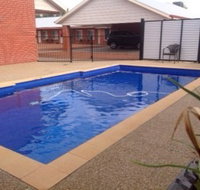 Hillston Motor Inn On High - New Castle Holiday