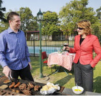 Captains Lodge International - Vip Restaurant - New Castle Holiday