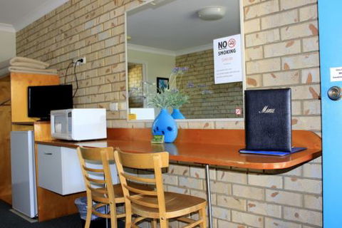 Kilcoy Gardens Motor Inn - New Castle Holiday 8