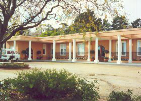 Norwood House Motel & Reception Centre - New Castle Holiday 0