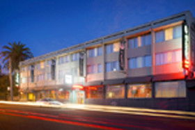 Paragon Sandor's On The Park - New Castle Holiday 0