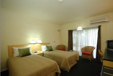 Best Western Grand Country Lodge - New Castle Holiday 4
