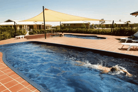 Potters Hotel And Brewery - New Castle Holiday 3