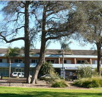 Huskisson Beach Motel - New Castle Holiday