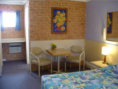 Huskisson Beach Motel - New Castle Holiday 2