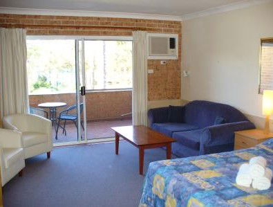 Huskisson Beach Motel - New Castle Holiday 3