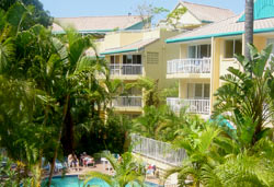 Cascade Gardens Apartments - New Castle Holiday 2