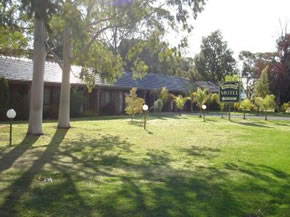 Two Rivers Motel - New Castle Holiday 5