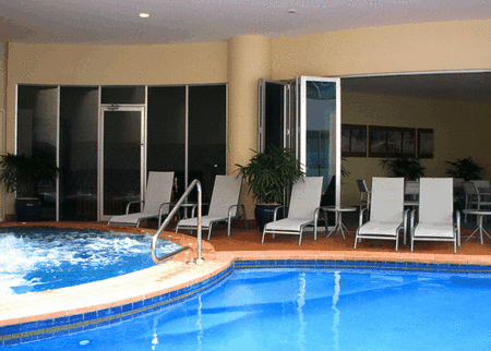 Macarthur Chambers - New Castle Holiday