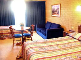 Temora NSW New Castle Holiday