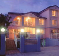 Cypress Avenue Apartments - New Castle Holiday