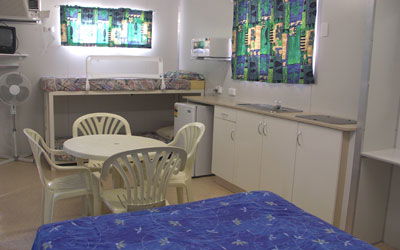 Blue Dolphin Caravan Park And Holiday Village - New Castle Holiday 1