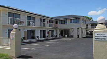 Pottsville Beach Motel - New Castle Holiday 3