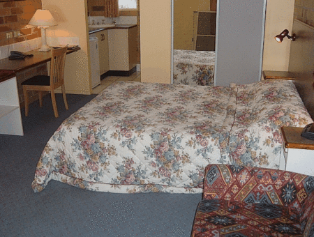 Copper Country Motor Inn - New Castle Holiday 2