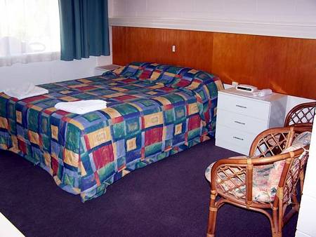 Renmark Motor Inn - New Castle Holiday 1