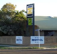 Berkeley Lodge Motor Inn - New Castle Holiday