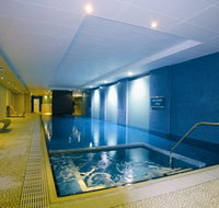 Oaks Plaza Pier - New Castle Holiday