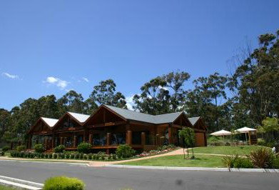 Best Western Fairway Motor Inn - New Castle Holiday 1