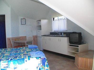 Merimbula Beach Cabins - New Castle Holiday 3