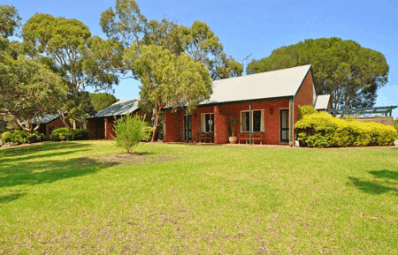 Currency Creek SA New Castle Holiday