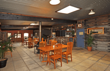 Currency Creek Winery - New Castle Holiday 2