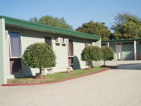 Leongatha Motel - New Castle Holiday 0