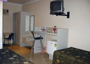 Aspect Central - New Castle Holiday 4