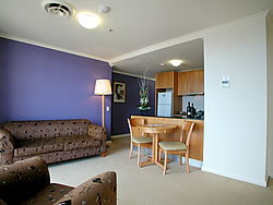 Waldorf Apartments Hotel Canberra - New Castle Holiday 3