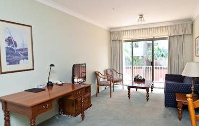Belmore All Suite Hotel - New Castle Holiday 2