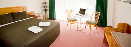 Manifold Motor Inn - New Castle Holiday 1
