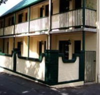 Town Square Motel - New Castle Holiday