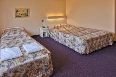 Country Comfort Tamworth Towers - New Castle Holiday 1