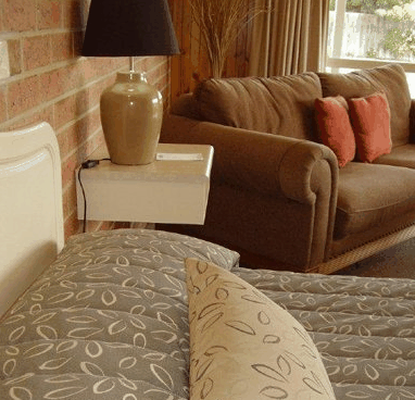 Country Roads Motor Inn - New Castle Holiday 1