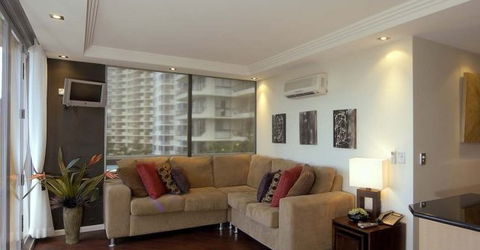 Hi Ho Beach Apartments - New Castle Holiday 2