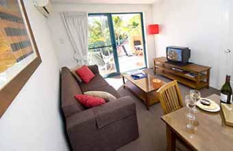 Karana Palms Resort - New Castle Holiday 5