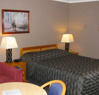 Highlands Motor Inn - New Castle Holiday