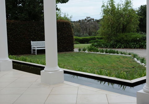Norwood House Motel & Reception Centre - New Castle Holiday 4