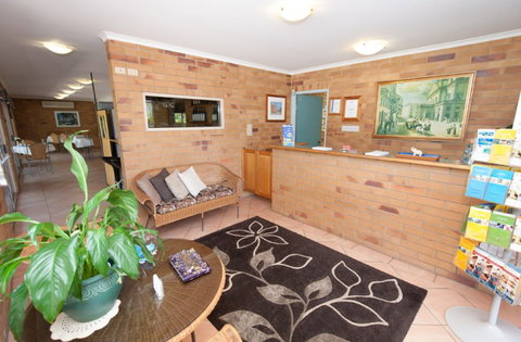 Country Comfort Gin Gin Wild Scotsman - New Castle Holiday 2