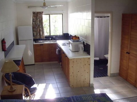 Ti Tree Holiday Apartments - New Castle Holiday 1