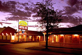 Dalby Mid Town Motor Inn - New Castle Holiday 0
