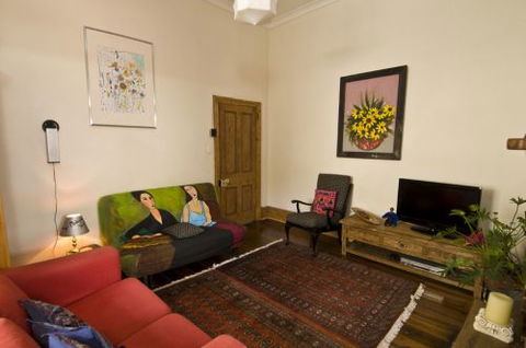 Te Artists' Residence Fremantle Holiday Accommodation - New Castle Holiday 0