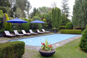 Stone House - The - New Castle Holiday 0