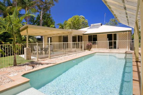 Sunshine Coast Escape - New Castle Holiday 1