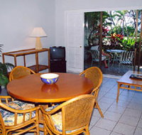 Latitude 16 Holiday Apartments - New Castle Holiday