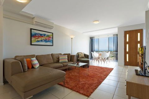 Panoramic Townhouses By Lisa - New Castle Holiday 4