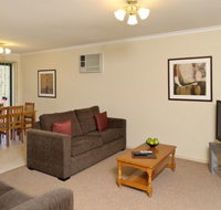 Apartments  Mount Waverley - New Castle Holiday