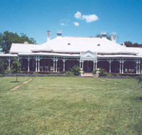 Coombing Park Homestead - New Castle Holiday