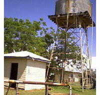 Brolga Downs Guest Houses - New Castle Holiday