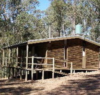 Parkvale Holiday Cabins - New Castle Holiday