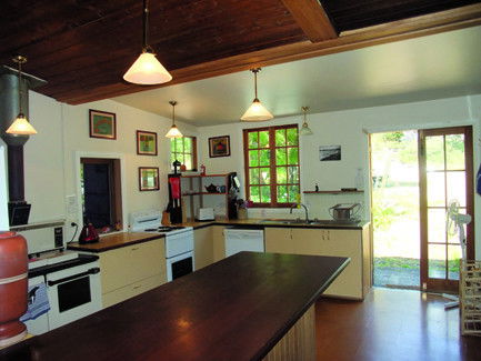 VARUNA - New Castle Holiday 7